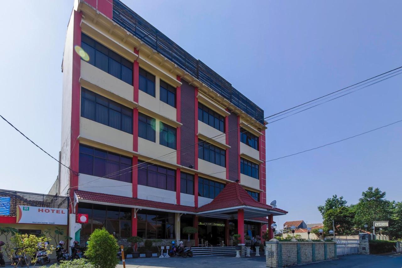 Reddoorz Plus Near Grage City Mall Cirebon Eksteriør billede