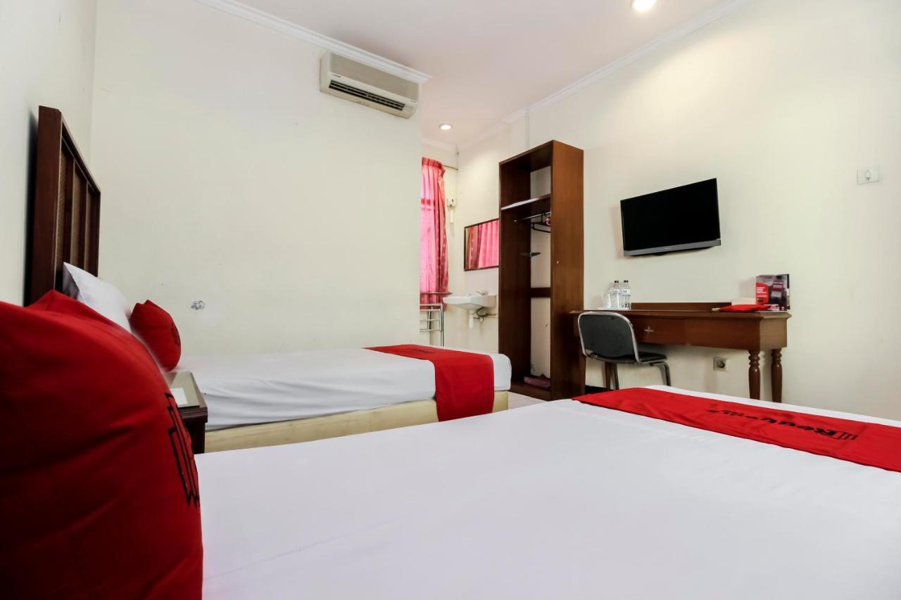 Reddoorz Plus Near Grage City Mall Cirebon Eksteriør billede